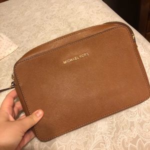 Michael Kors Crossbody Bag